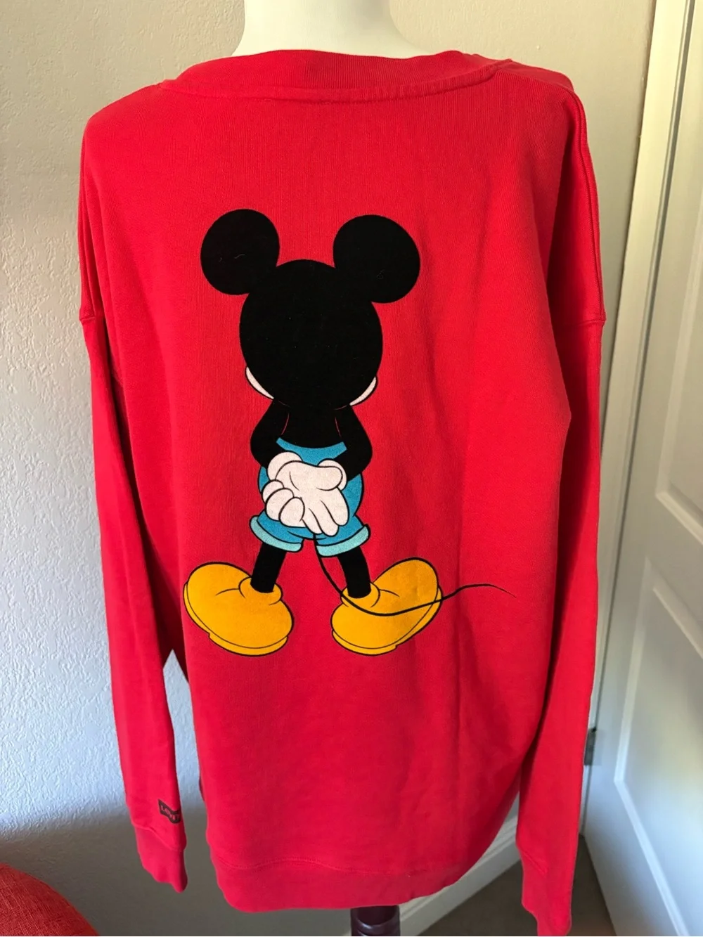 Levi’s red Mickey Mouse large crewneck sweatshirt with back detail